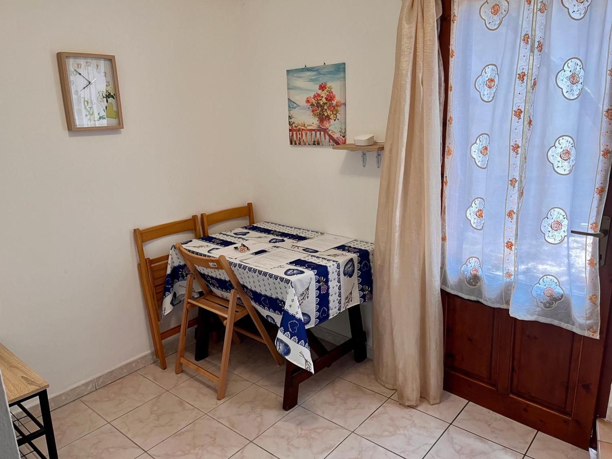 Rustico Porto Pino 30 Mt Dalla Spiaggia Esterno foto